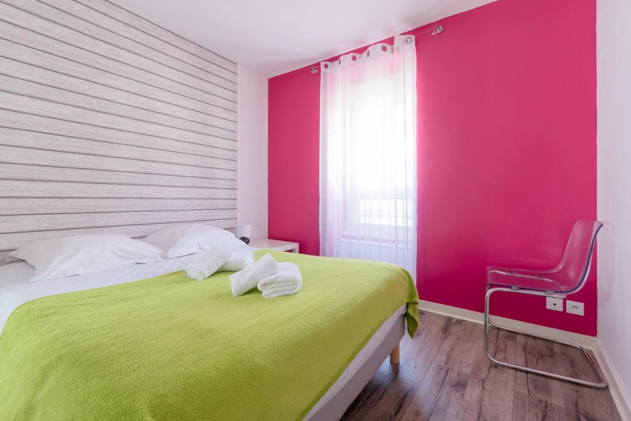 Ker Uhel - Charmant Appartement Plein Centre Saint-Renan المظهر الخارجي الصورة