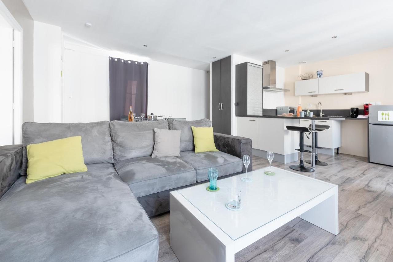 Ker Uhel - Charmant Appartement Plein Centre Saint-Renan المظهر الخارجي الصورة